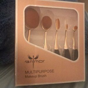 5 piece multiplepurpose makeup brush set